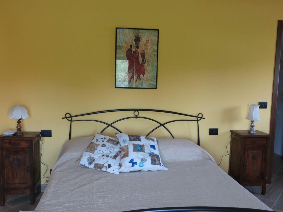 קאסטלמונטה La Bella Dormiente B&B מראה חיצוני תמונה